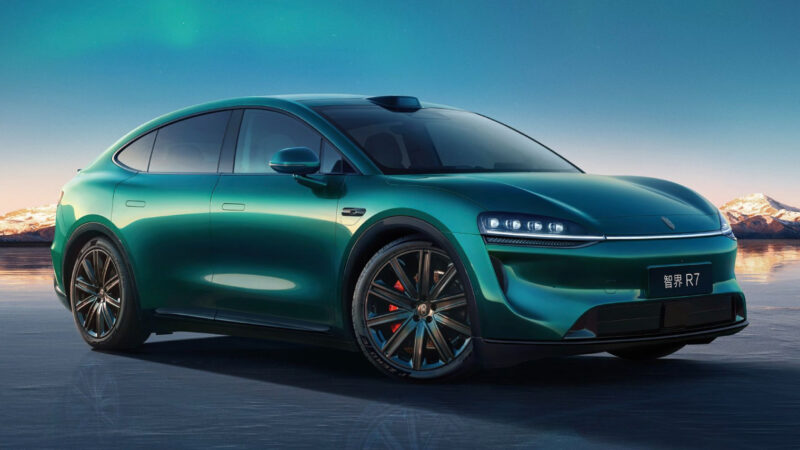 2026 Luxeed R7 SUV from Huawei and Chery launched in China at 34,800 USD - New Car（images 4）